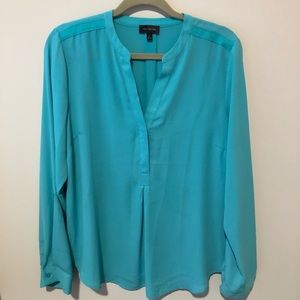 Work blouse (never been worn)